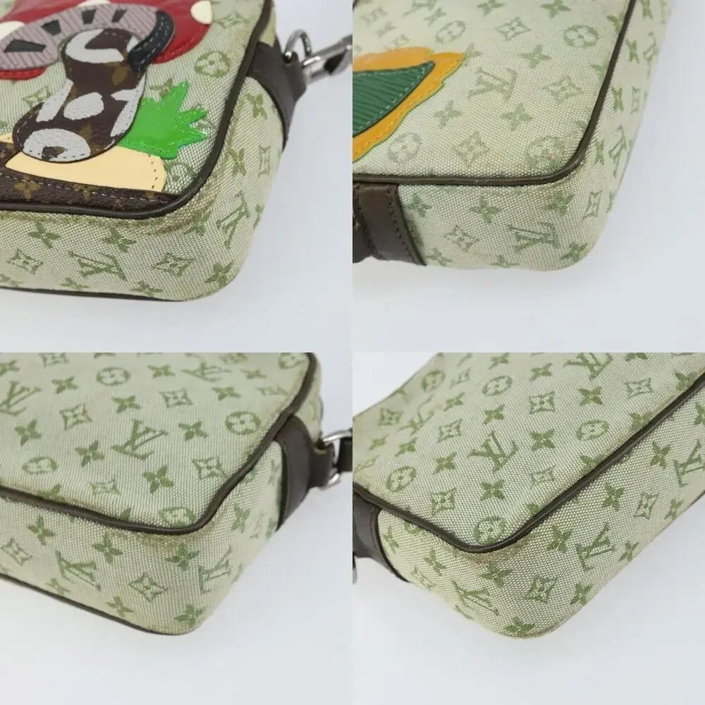 Louis Vuitton height width